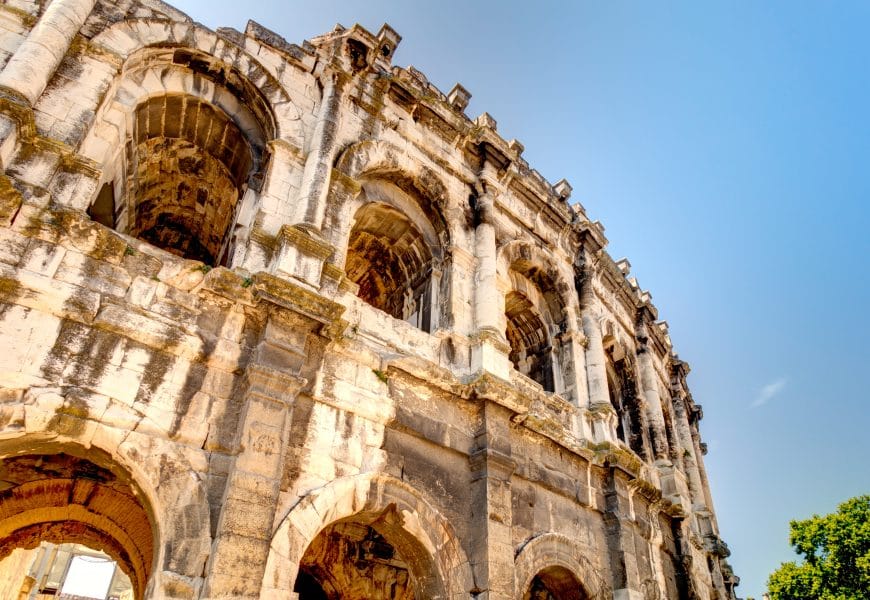 Prix au m² dans le Gard en 2026 -Ville par ville - Nîmes