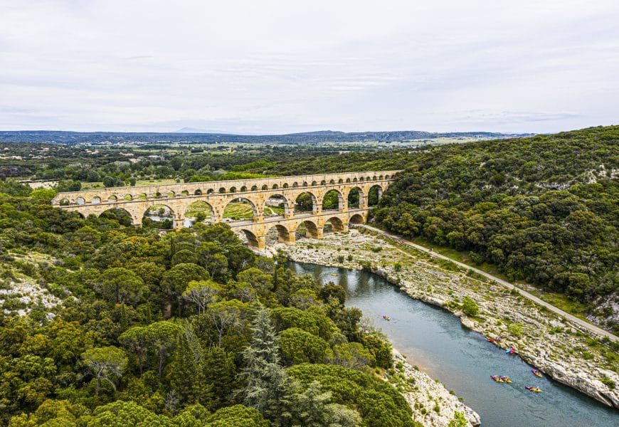 Roman Aqueduct Pont Du Gard Languedoc Roussillon 2026 01 05 04 42 27 Utc 870x600