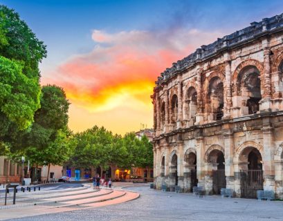 Vue urbaine de Nîmes et de ses quartiers résidentiels